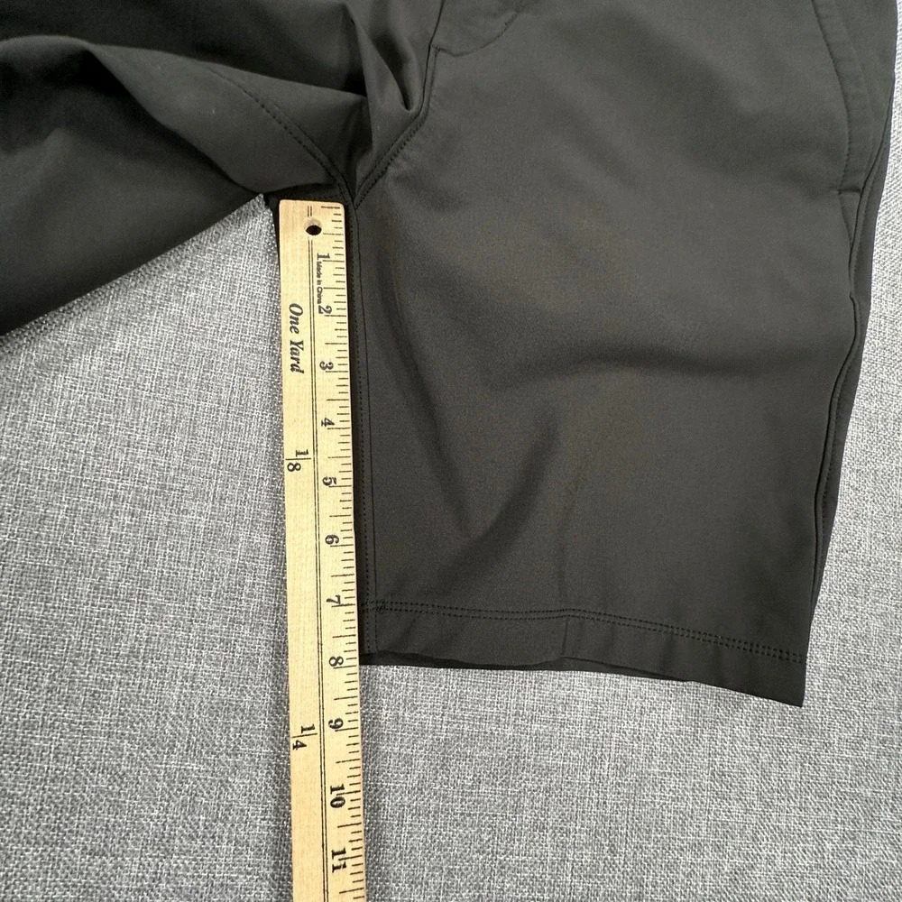Public Rec All Day Every Day Shorts Mens 32 Black Performance Stretch Commuter